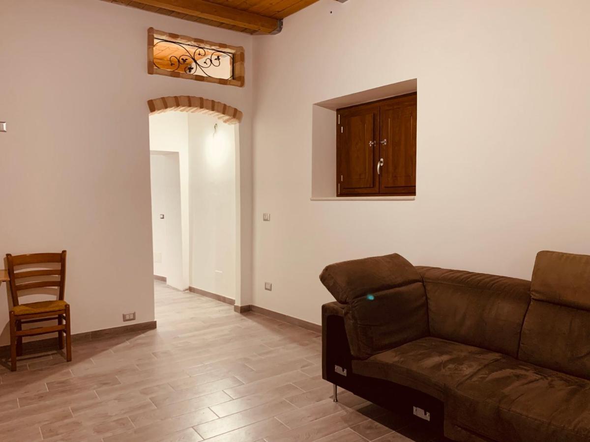 Prestige *Luxury Rooms & Appartment Монтеджордано Екстериор снимка