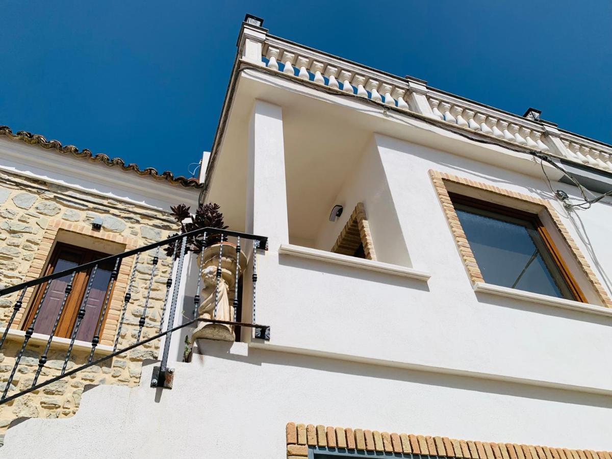 Prestige *Luxury Rooms & Appartment Монтеджордано Екстериор снимка