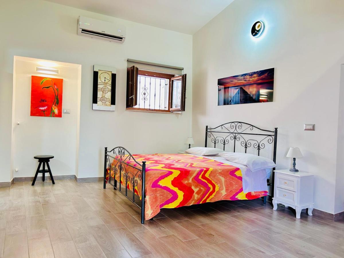 Prestige *Luxury Rooms & Appartment Монтеджордано Екстериор снимка